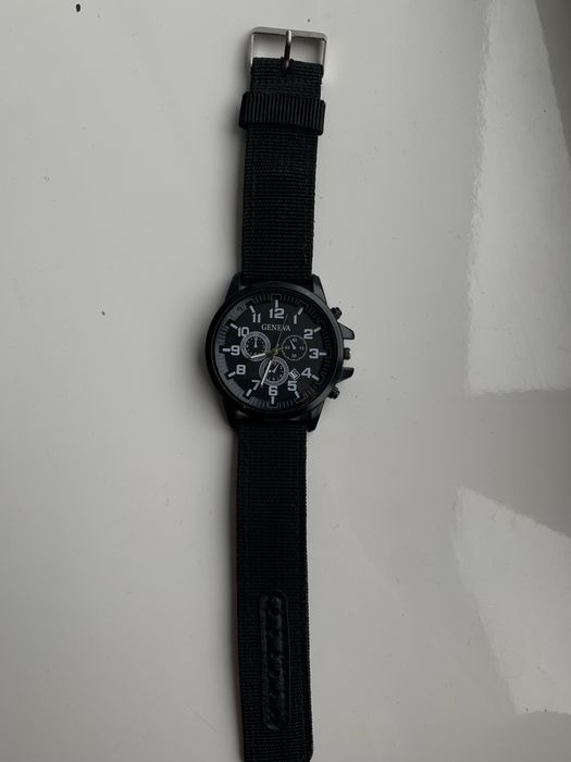 Чоловічий годинник Geneva