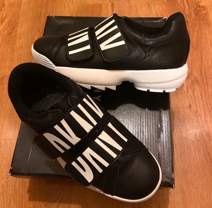DKNY nowe buty ze skóry roz.38