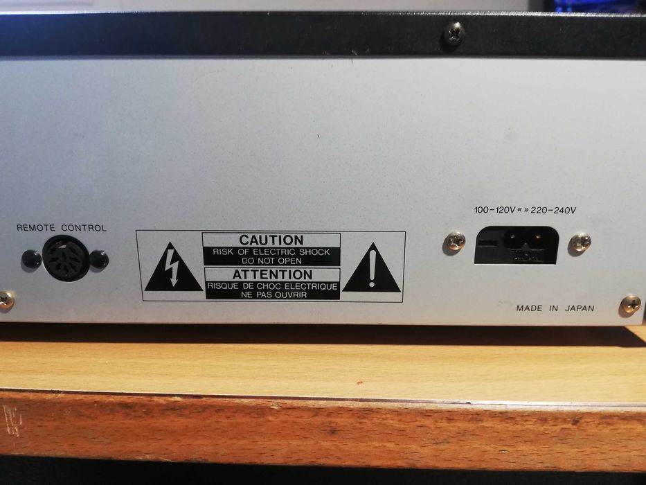 аудиомагнитофон  LUXMAN K - 112