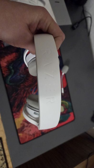 Навушники Razer Barracuda X 2022 Mercury ідеальний стан