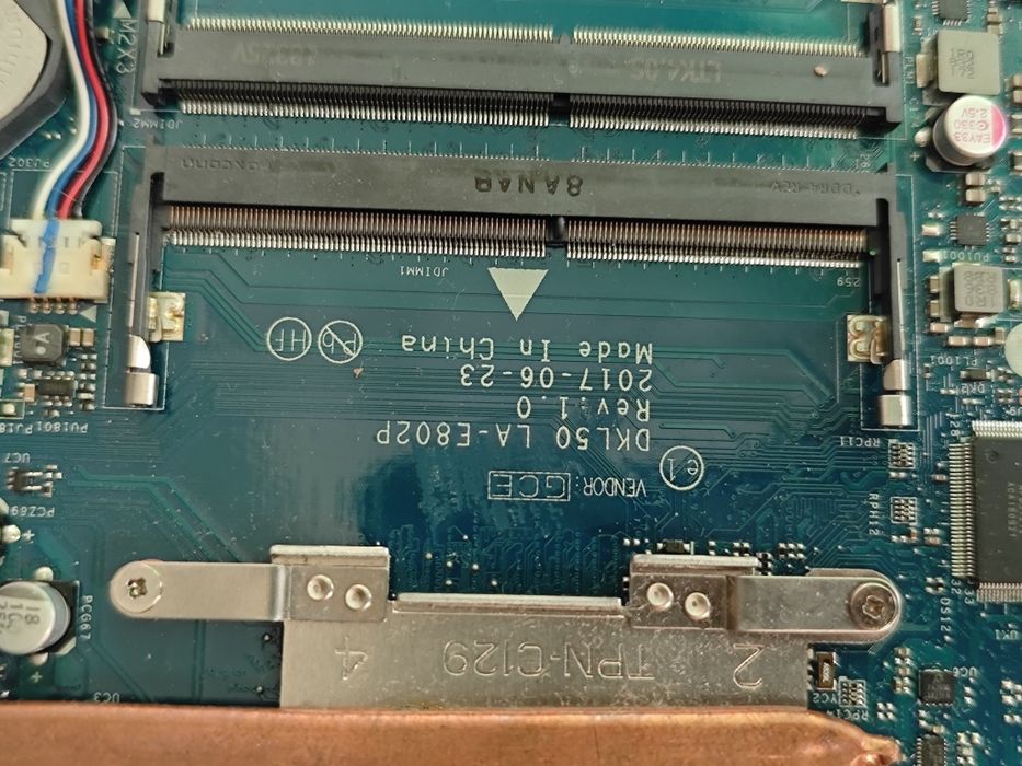 Материнська плата HP 250 G6 DKL50 LA-E802P Rev:1.0 i3-7020U UMA 2xDDR4