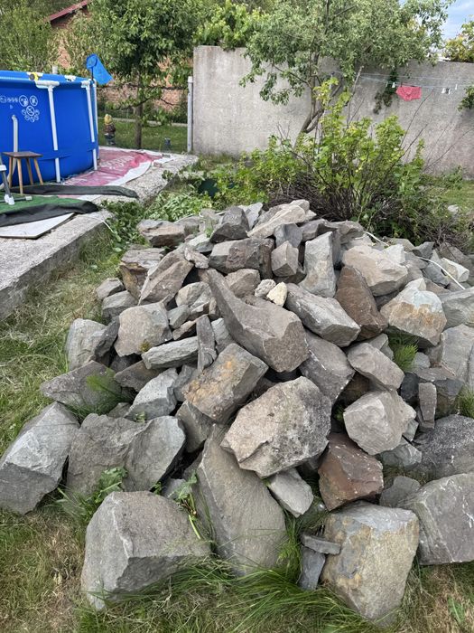 Бутовий камінь. Самовивіз. Новий Яричів