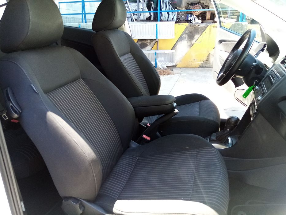 Conjunto de bancos VOLKSWAGEN Polo (6R, 6C)