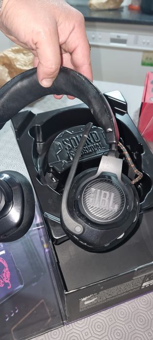 Headsets JBL Quantum 600
