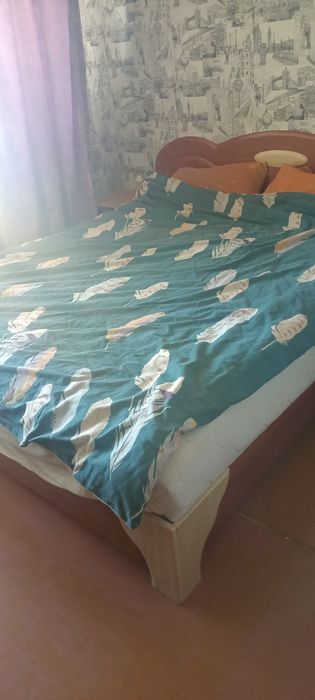 Ліжко двоспальне