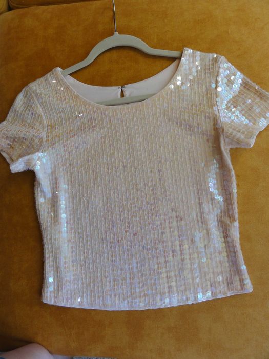 Bluzka w cekiny w kolorze pudrowy róż