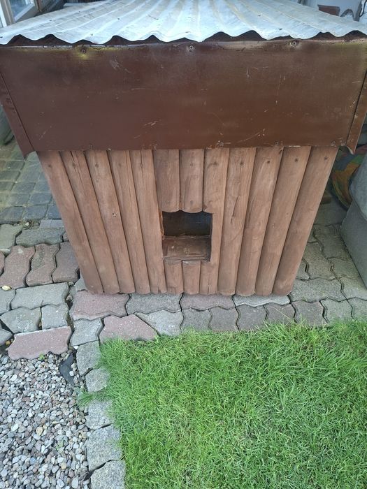 Buda do psa ocieplona