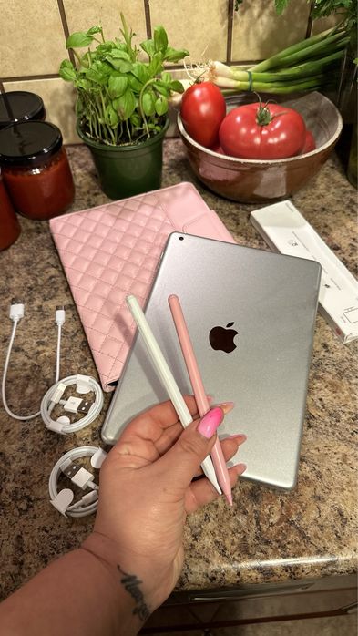 Tablet iPad Apple Retina 10” - 100% sprawny