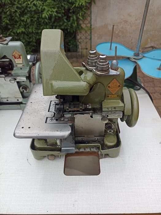 Maszyna do szycia overlock
