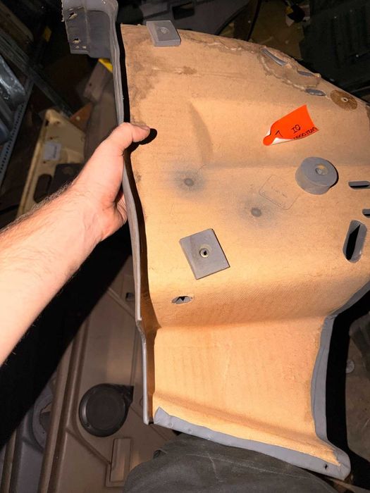 Land Rover Discovery 300 forras cinza interior cinzento