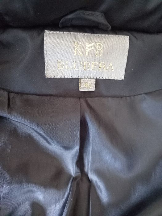 Kurtka damska ocieplana z kapturem r 40