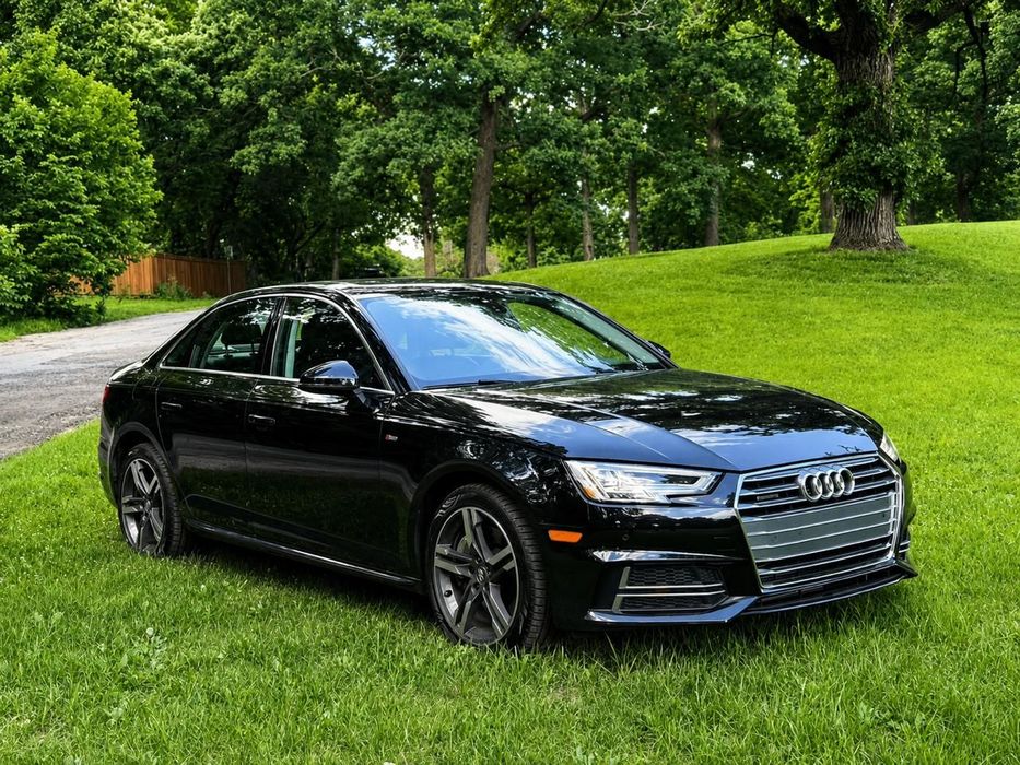 Audi A4 Limousine Audi A4 Premium Plus quattro 2.0 TFSI  AWD