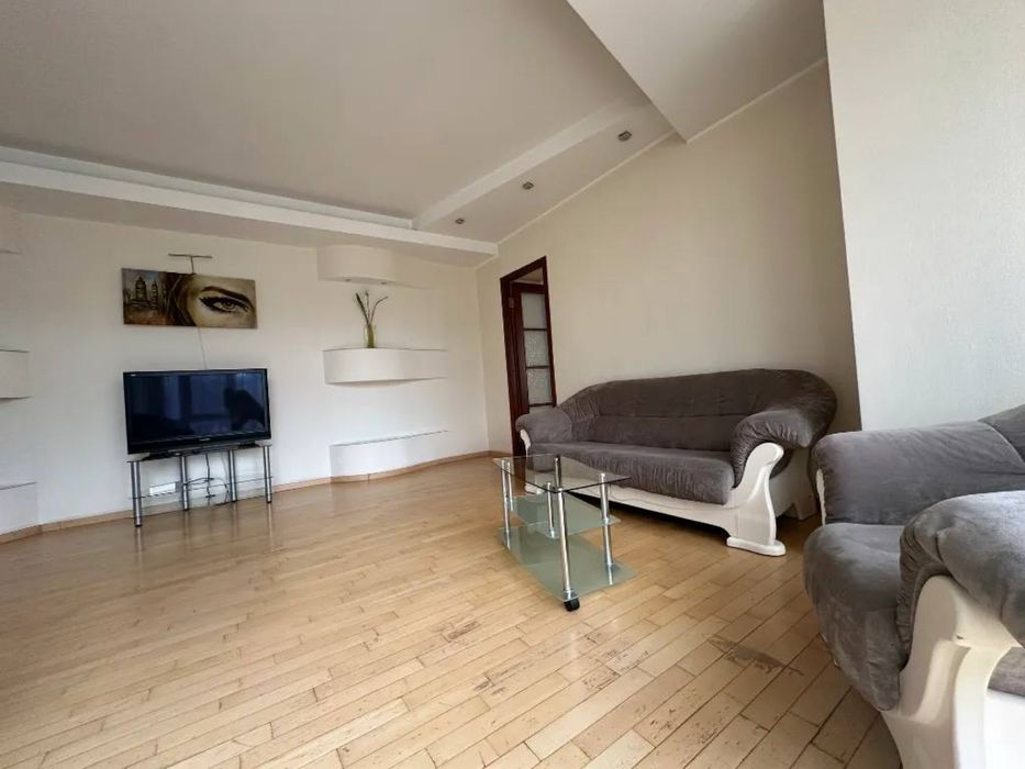 Сдам 3 ком квартру Я. Самарского