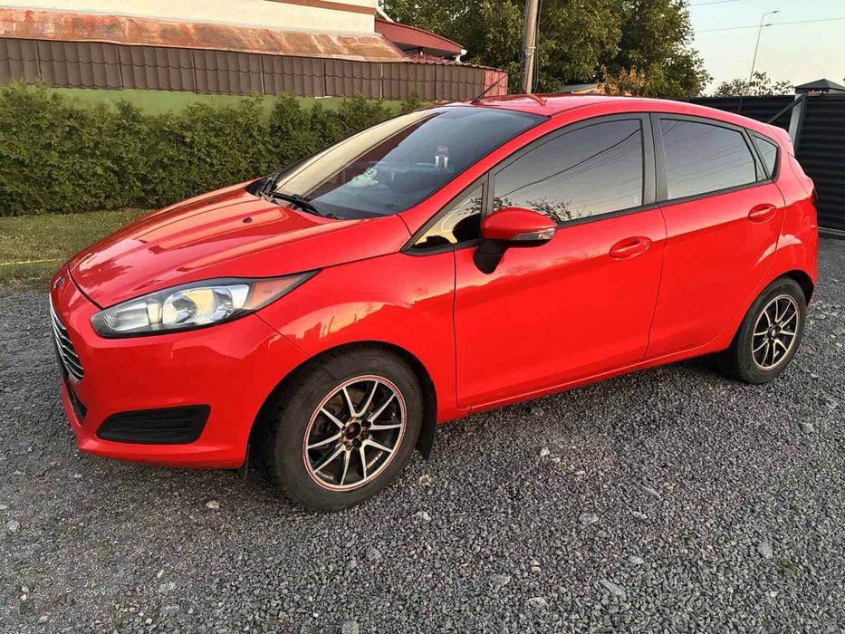 Продам офіційний Ford Fiesta 2013р 1,5d.В ідеальному стані!