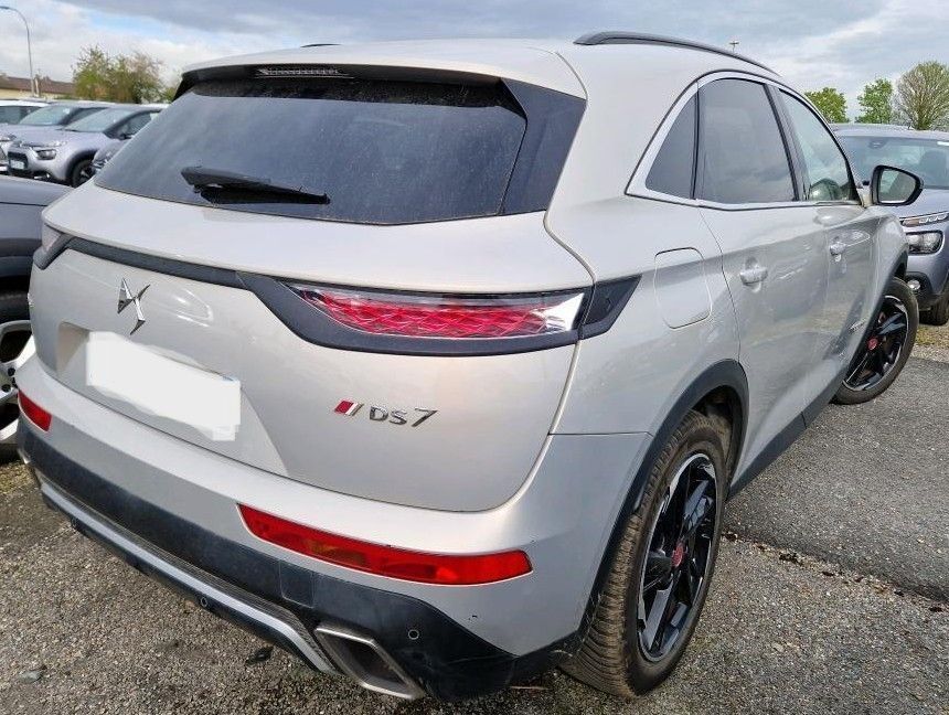 DS DS7 Crossback E-Tense Performance Line EAT8