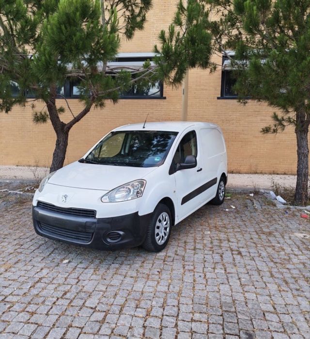 Citroen Berlingo 1.6 hdi 75cv 3 lugares ( RESERVADA )