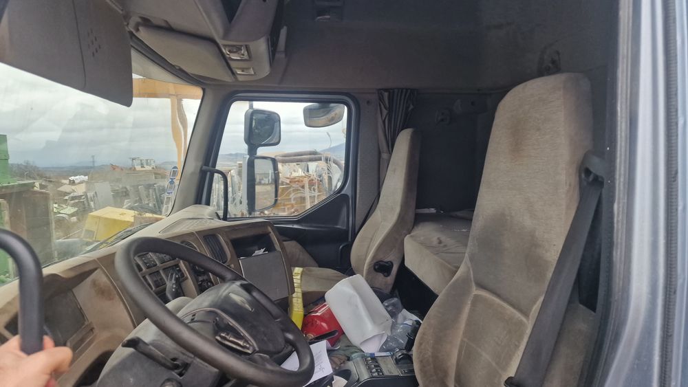 Camião Renault premium