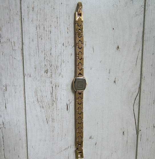 armitron zegarek damski