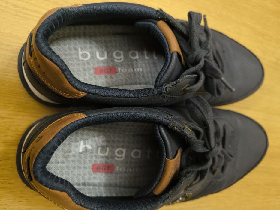 Buty Bugatti sneakersy 41