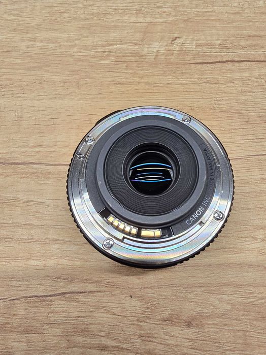 Obiektyw Canon 24mm f/2.8 EF-S IDEALNY