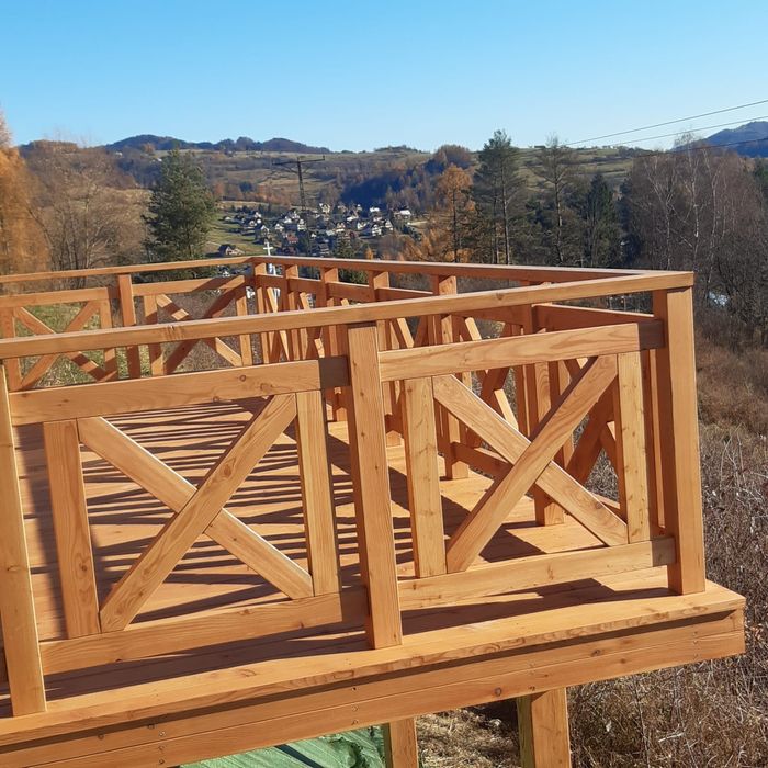 Balustrada drewniana krzyżowa