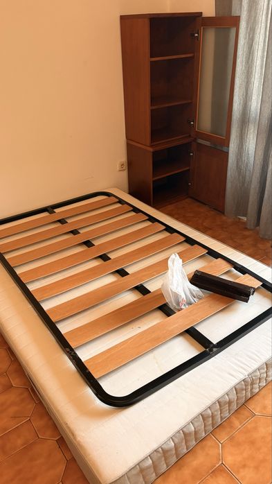 Estrutura de cama solteiro