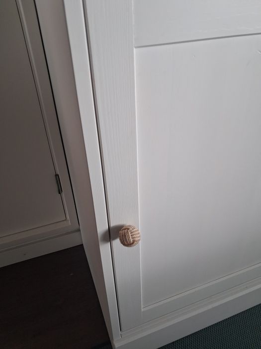 Consola HAVSTA ikea com arrumação