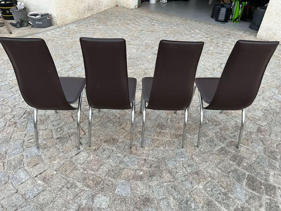 Cadeiras de sala estar/ jantar