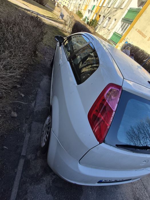Fiat Grande Punto 2009 rok 1.2