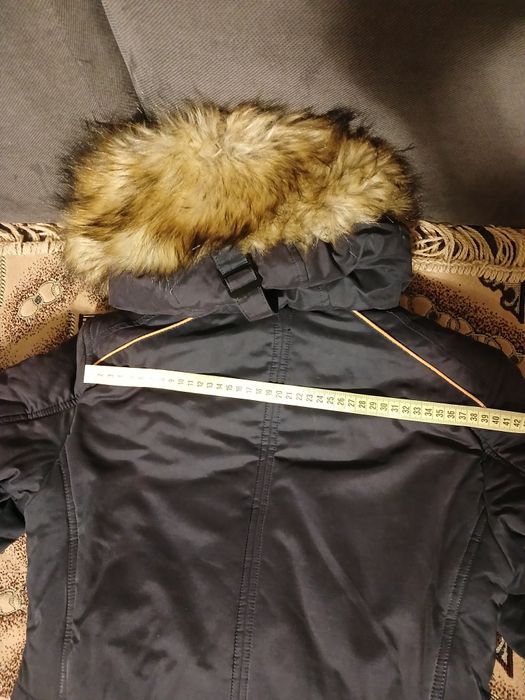 Курточка парка на хлопця розмір 38