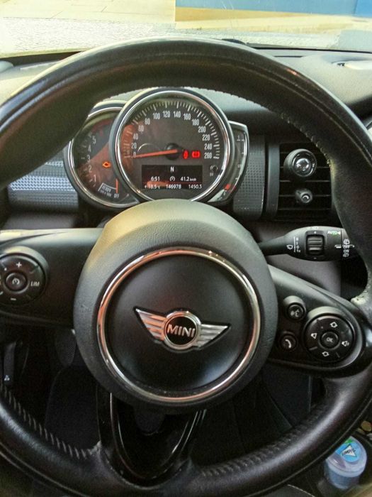 Mini Cooper D 2018524404801710346245