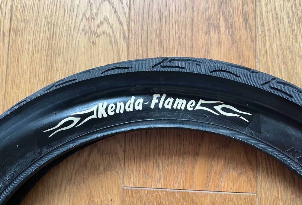 Opona Kenda Flame 20x3.0"
