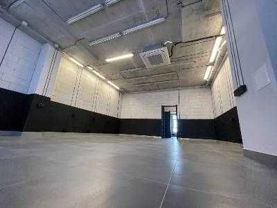 Сдаютя офисные помещения в БЦ в Оболонском районе ( Степана Бандеры)