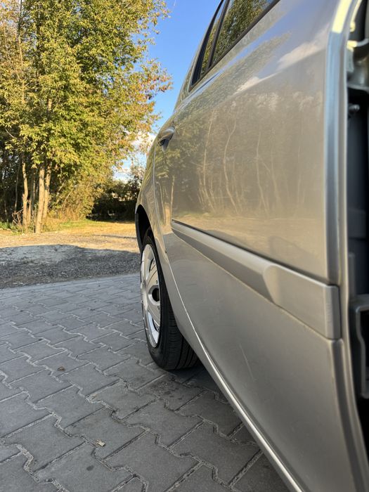 Автомобіль Renault Clio 3