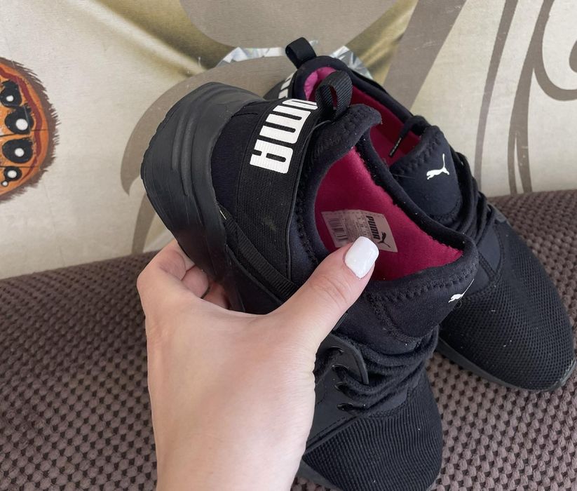Продам кроссовки Puma