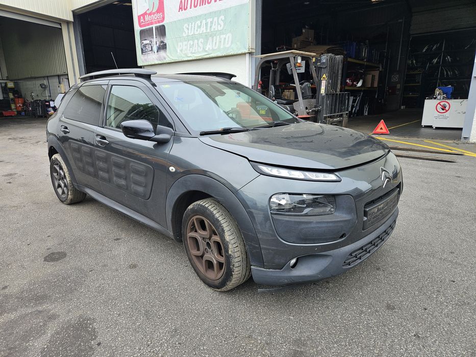 Citroën C4 Cactus 1.6 BlueHDi de 2016 para peças
