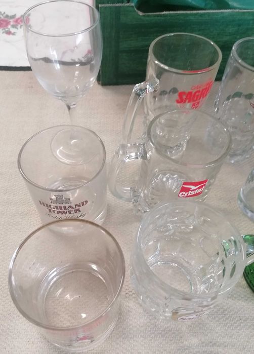 Copos sortidos, lote verde, tudo por 5€