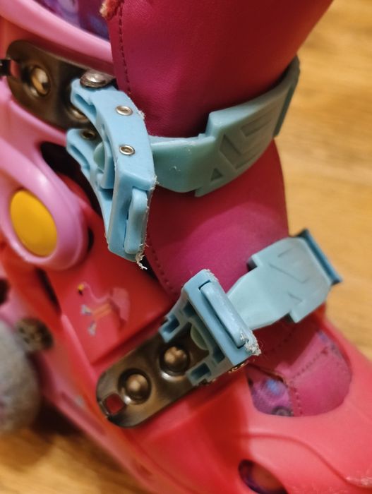 Rolki dziewczęce, rozmiar 26-29,  zmienne ustawienie kółek + pachołki