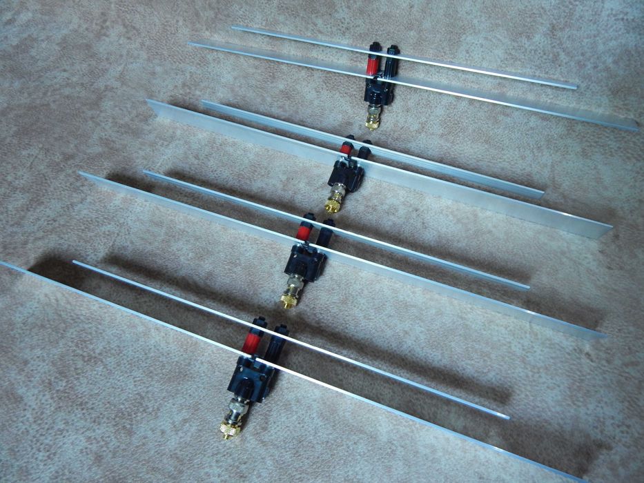 Антенна Satcom сатком.