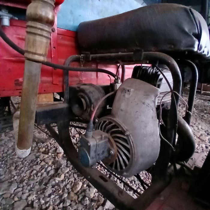 Продам моторолер Муравей