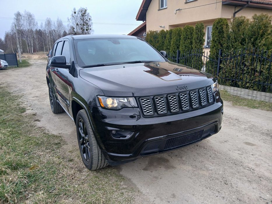 4x4 !!! Felgi 20 cali !!! Duże radio !!! 2021 !!!