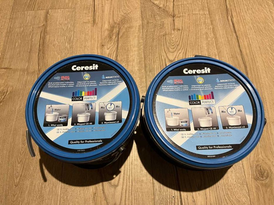 Zestaw fug Ceresit CE40, kolor 04 Silver i 58 Chocolate