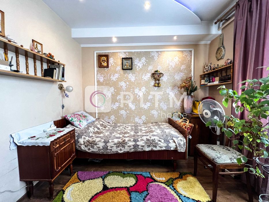 Продаж квартири по вул. Кравчука