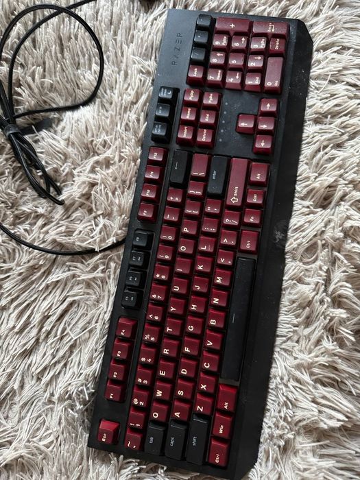 Razer blackwidow 2019 with custom keycaps