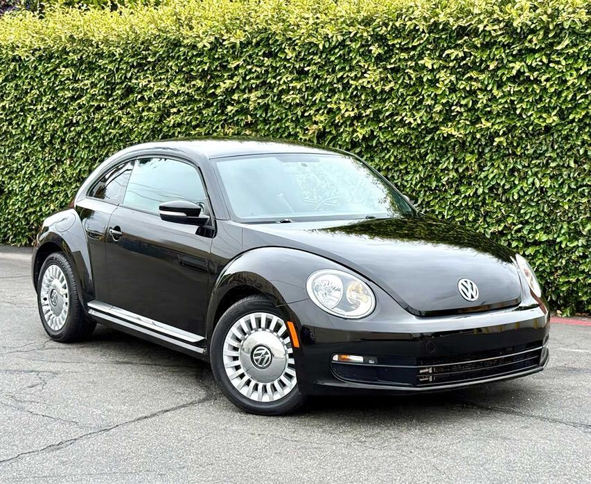 Volkswagen Beetle PZEV      2015