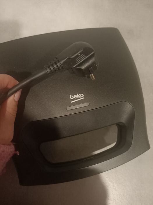 Opiekacz do chleba toster Beko