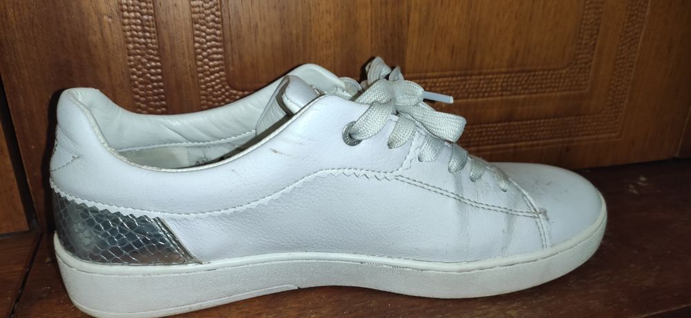 Кроссовки женские bugatti 40 размер