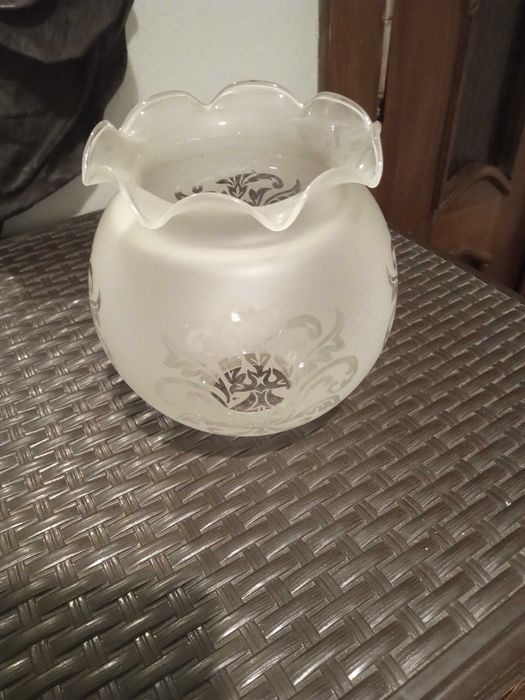 Szklany klosz do lampy, kinkietu vintage