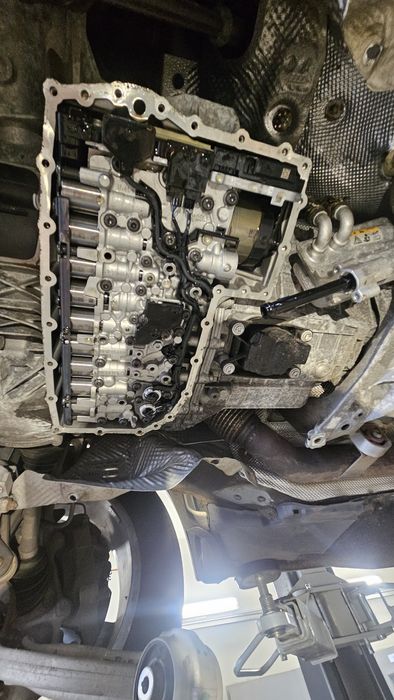 Dynamiczna wymiana oleju w automatycznej skrzyni biegów