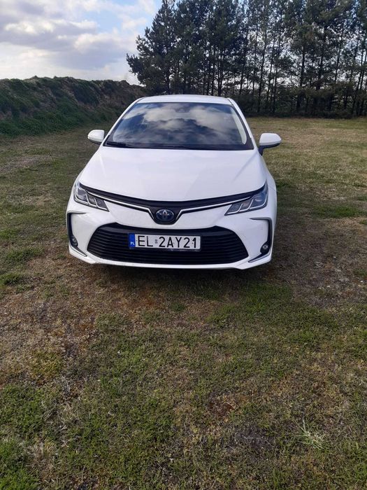 Toyota Corolla E21 hybryda